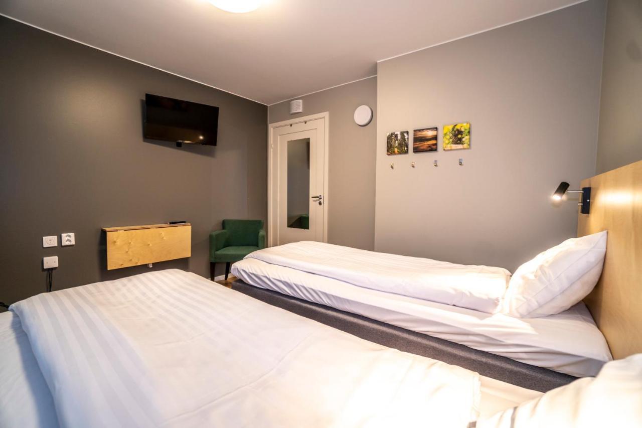Jbp Hotell Jarvso Exterior photo